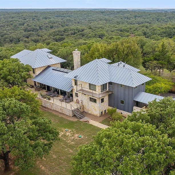 Ranch House, ENR architects with Frank D. Welch Associates, Montague County, TX 76255 - Column Detail