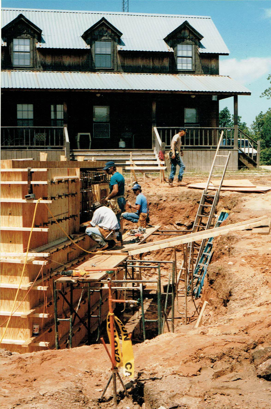 Ranch House, ENR architects with Frank D. Welch Associates, Montague County, TX 76255 - Concrete Forms NE