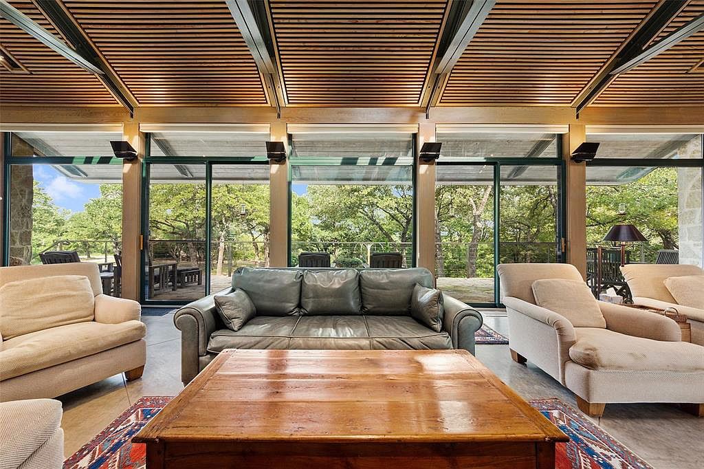 Ranch House, ENR architects with Frank D. Welch Associates, Montague County, TX 76255 - Living Room